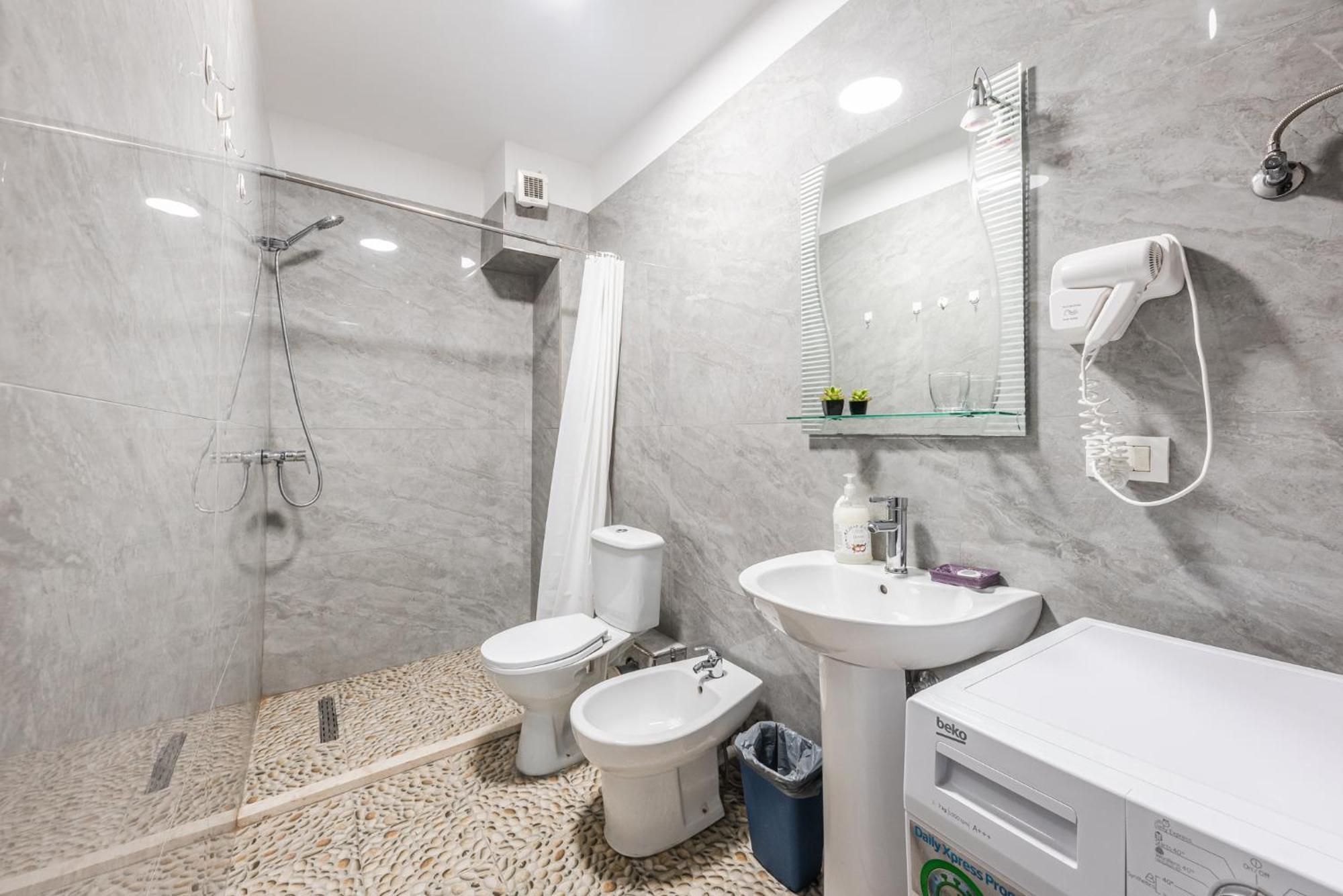 Sisi'S Apartments-Tirana City Center Экстерьер фото
